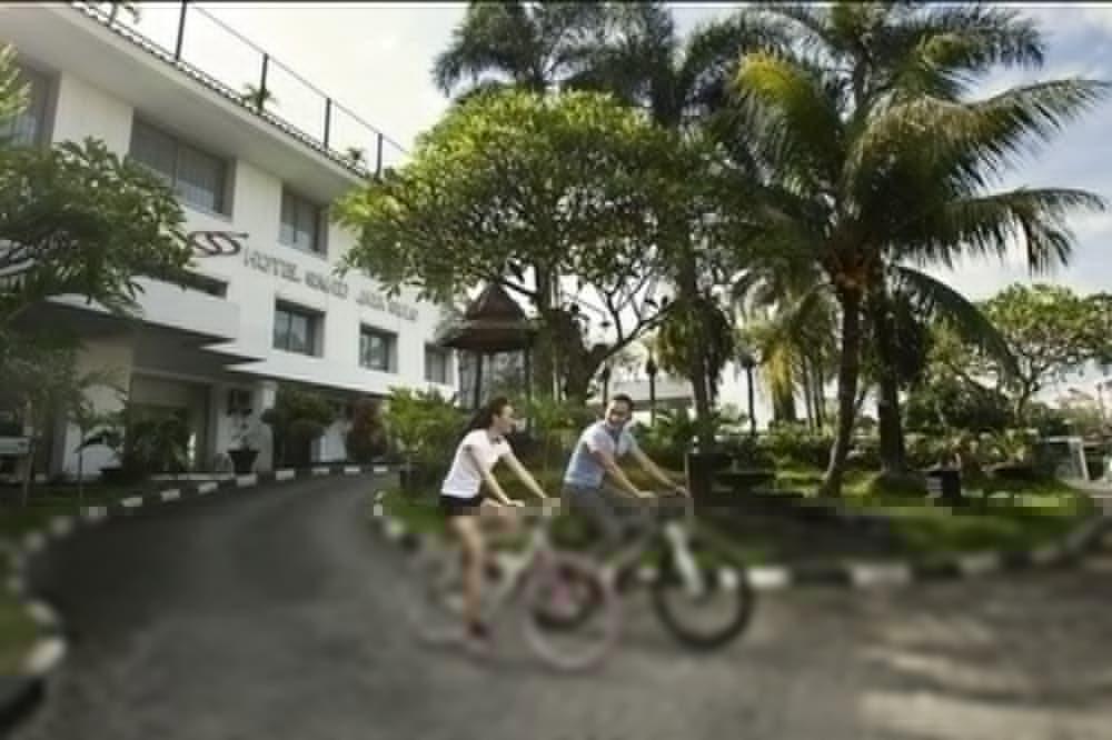 Hotel Sahid Jaya Solo Esterno foto